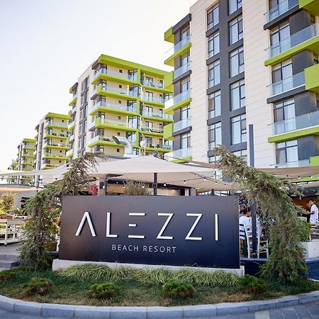 Seascape Apartment Alezzi Spa n Pool Beach Resort Mamaia Exterior foto