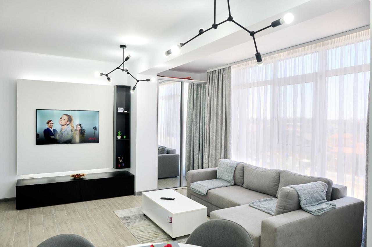 Seascape Apartment Alezzi Spa n Pool Beach Resort Mamaia Exterior foto