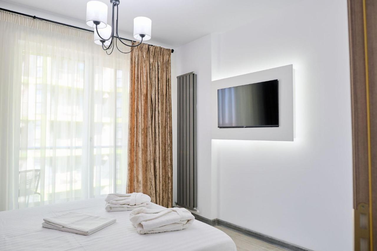 Seascape Apartment Alezzi Spa n Pool Beach Resort Mamaia Exterior foto