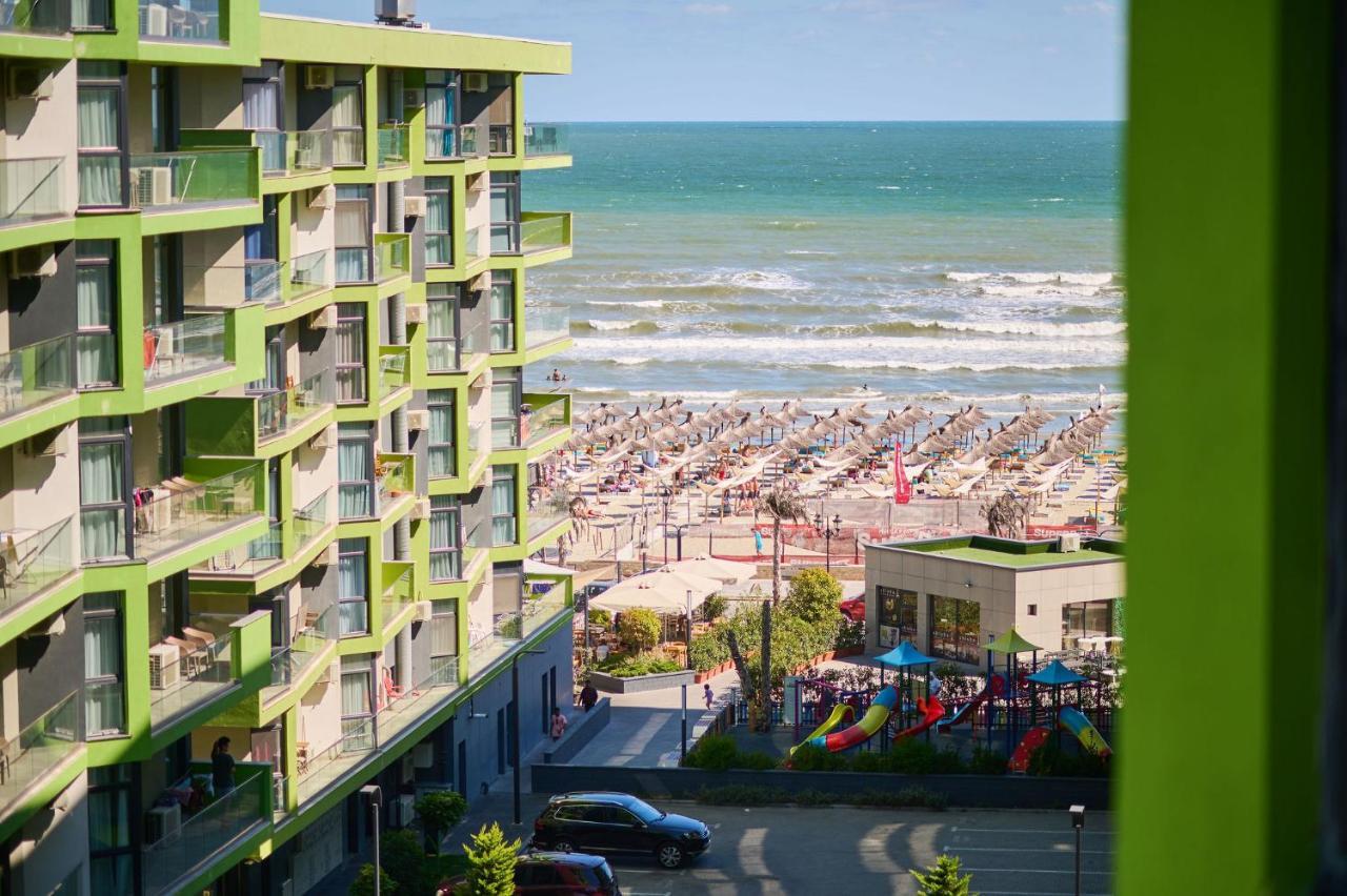 Seascape Apartment Alezzi Spa n Pool Beach Resort Mamaia Exterior foto
